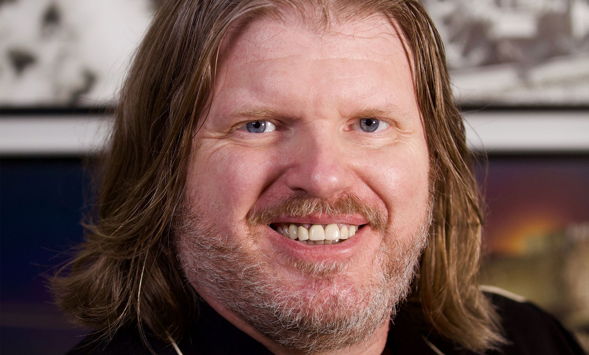 Robert John Davis headshot